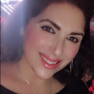 Meet your Posher, Mariam